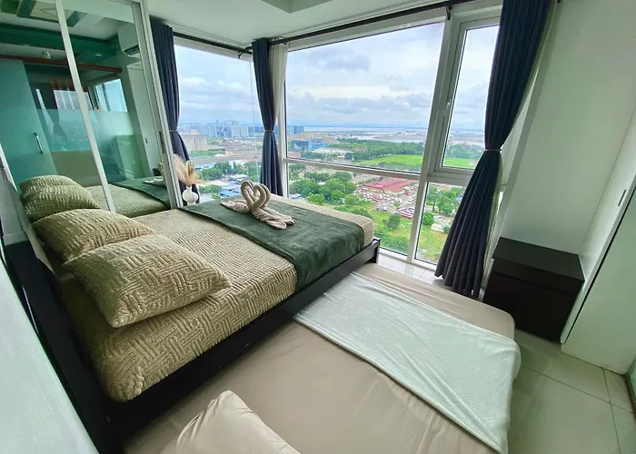 Апарт-отель Stunning View Staycation Near Moa Picc World Trade Center Airport Luneta Park Ocean Park Qurino Grandstand Манила