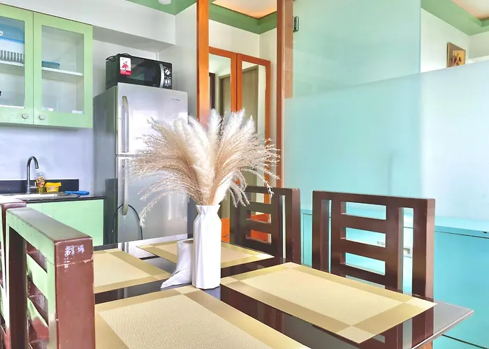 Stunning View Staycation Near Moa Picc World Trade Center Airport Luneta Park Ocean Park Qurino Grandstand * Манила