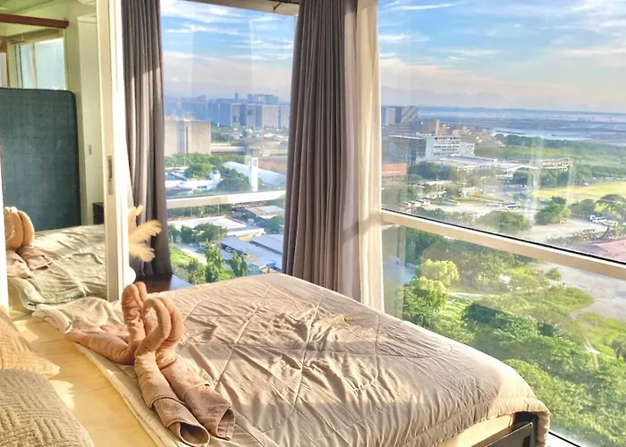 Stunning View Staycation Near Moa Picc World Trade Center Airport Luneta Park Ocean Park Qurino Grandstand *